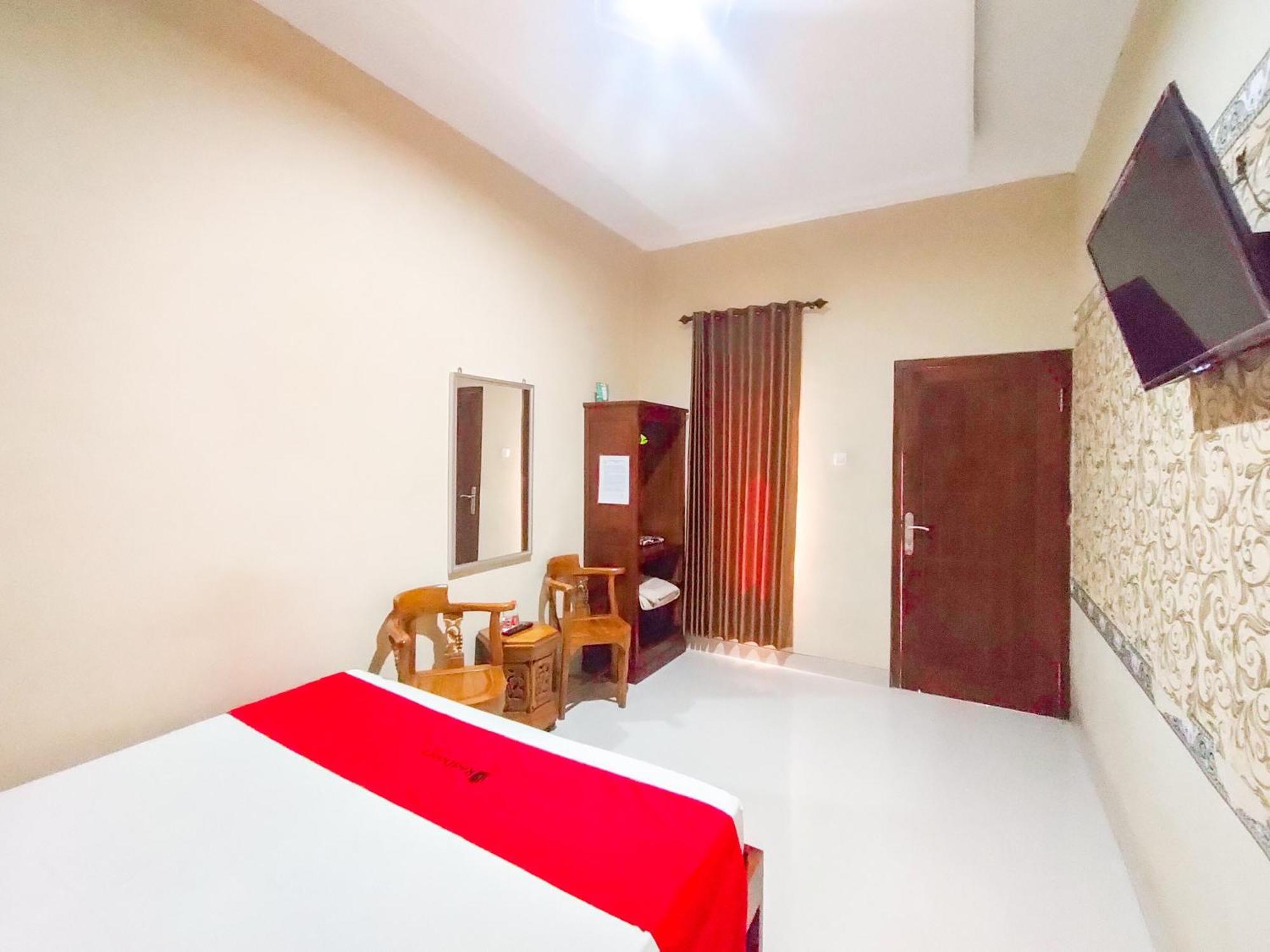 Reddoorz Syariah At Graha Adi Karya Kartasura Hotell Kartosuro Eksteriør bilde