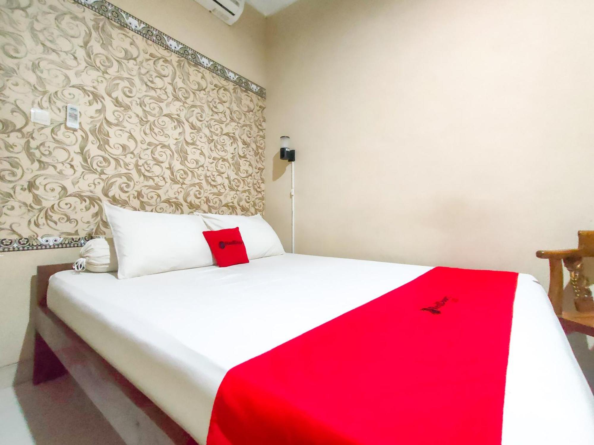 Reddoorz Syariah At Graha Adi Karya Kartasura Hotell Kartosuro Eksteriør bilde