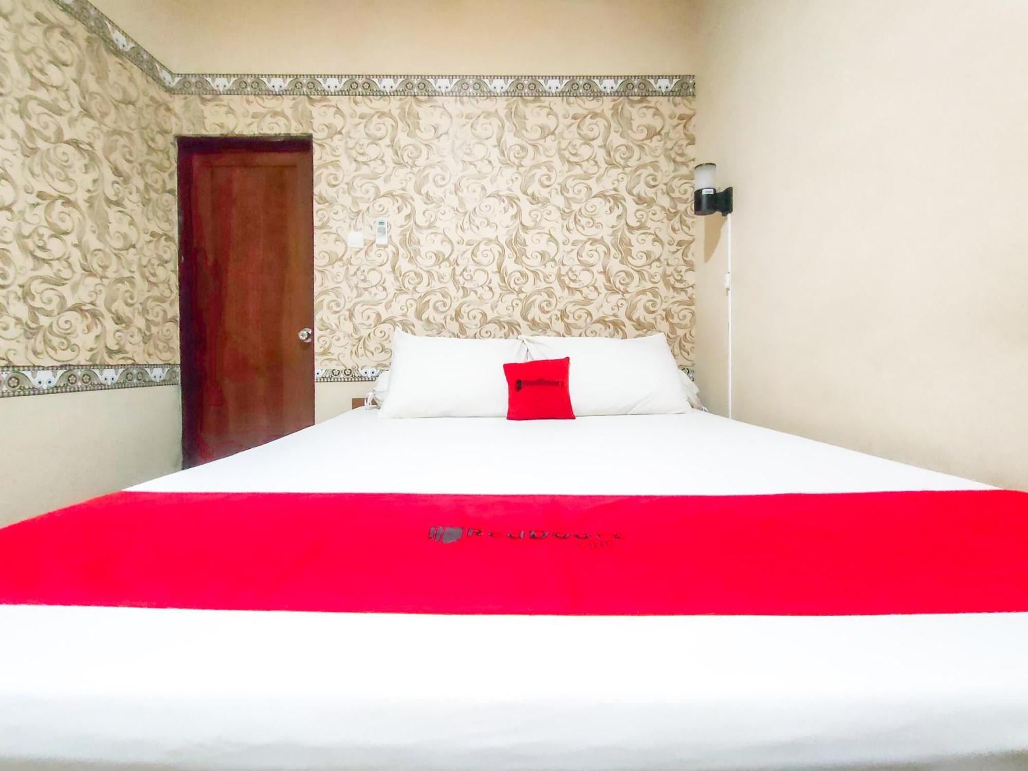 Reddoorz Syariah At Graha Adi Karya Kartasura Hotell Kartosuro Eksteriør bilde