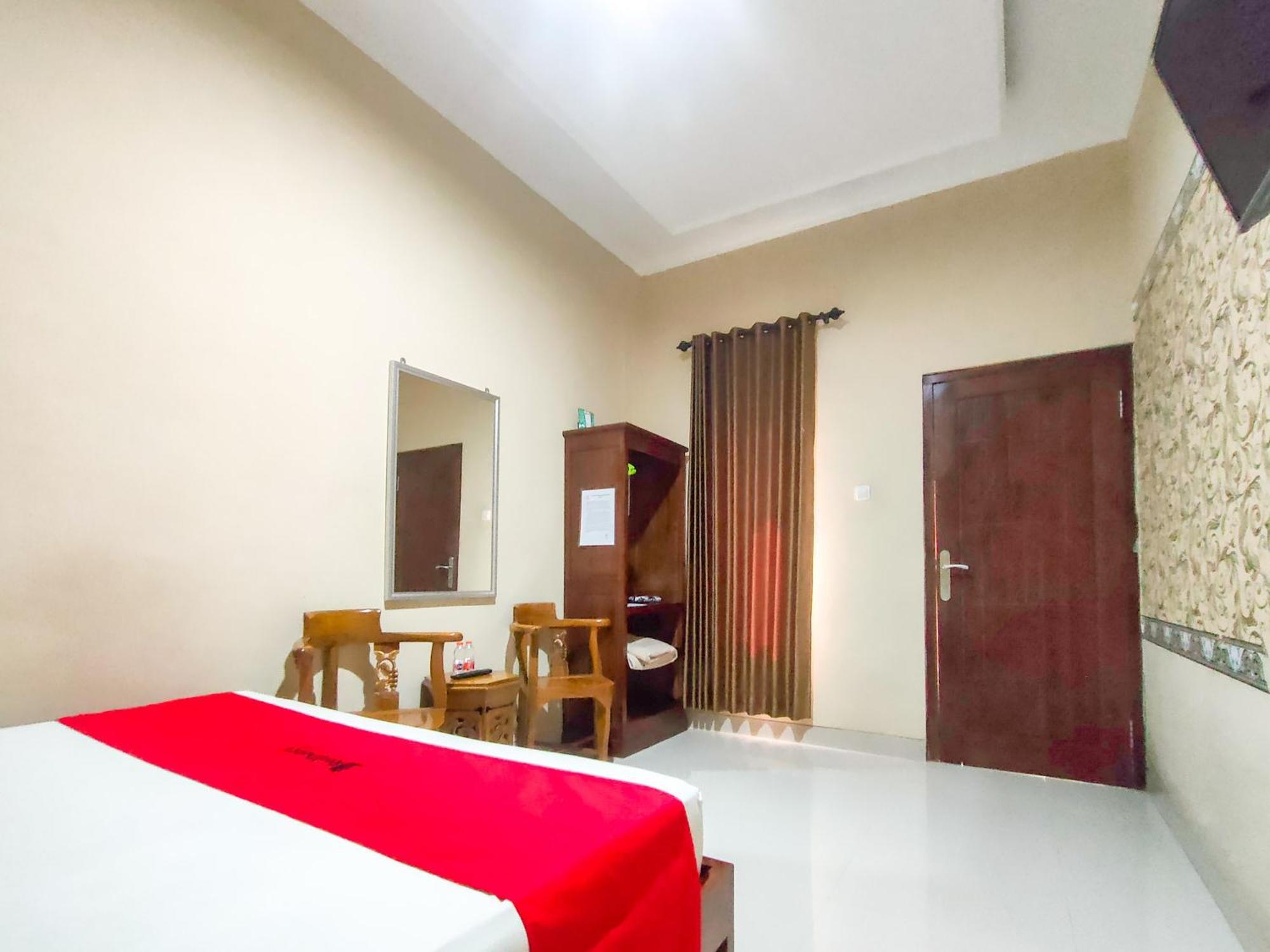 Reddoorz Syariah At Graha Adi Karya Kartasura Hotell Kartosuro Eksteriør bilde