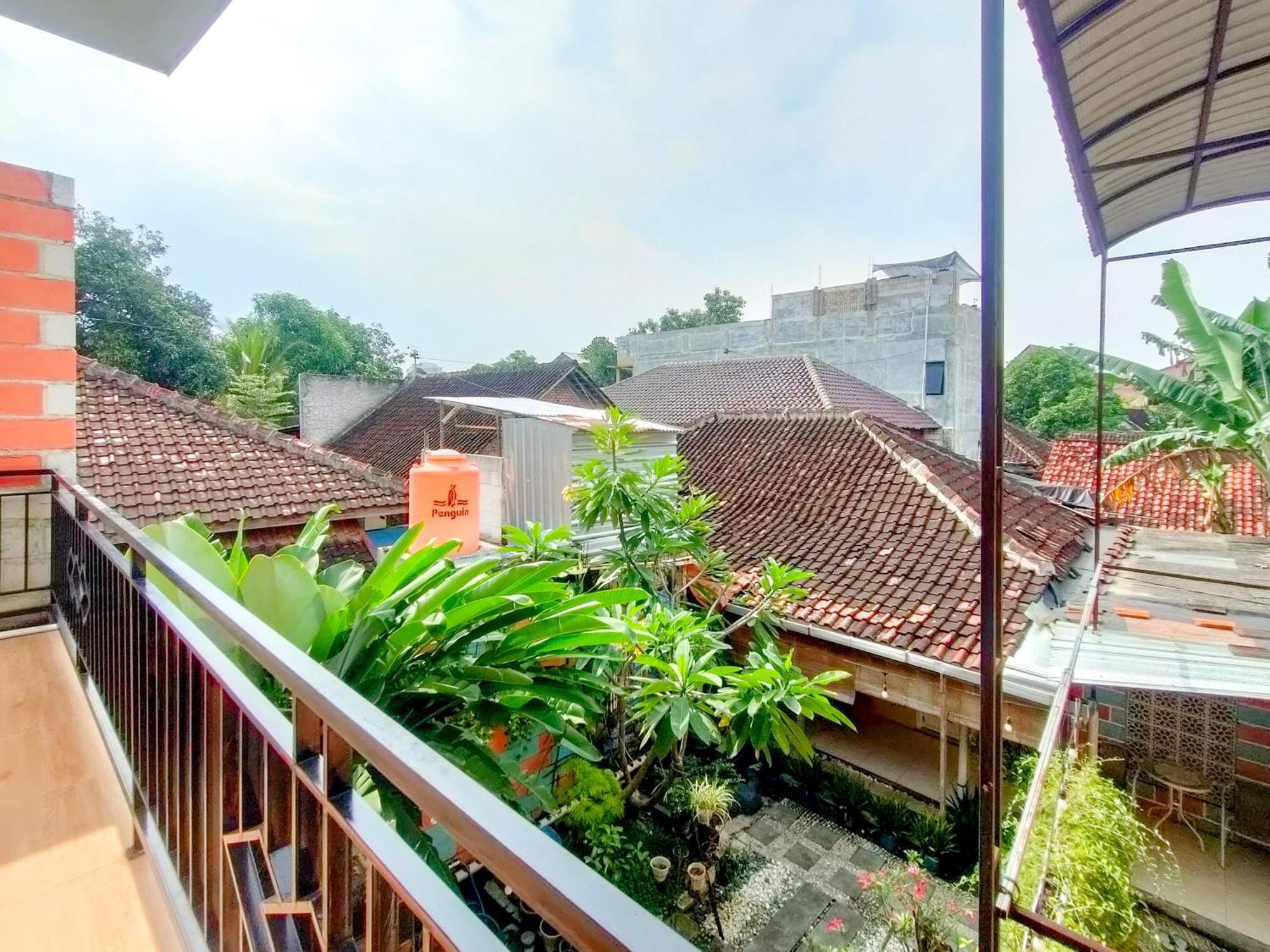 Reddoorz Syariah At Graha Adi Karya Kartasura Hotell Kartosuro Eksteriør bilde